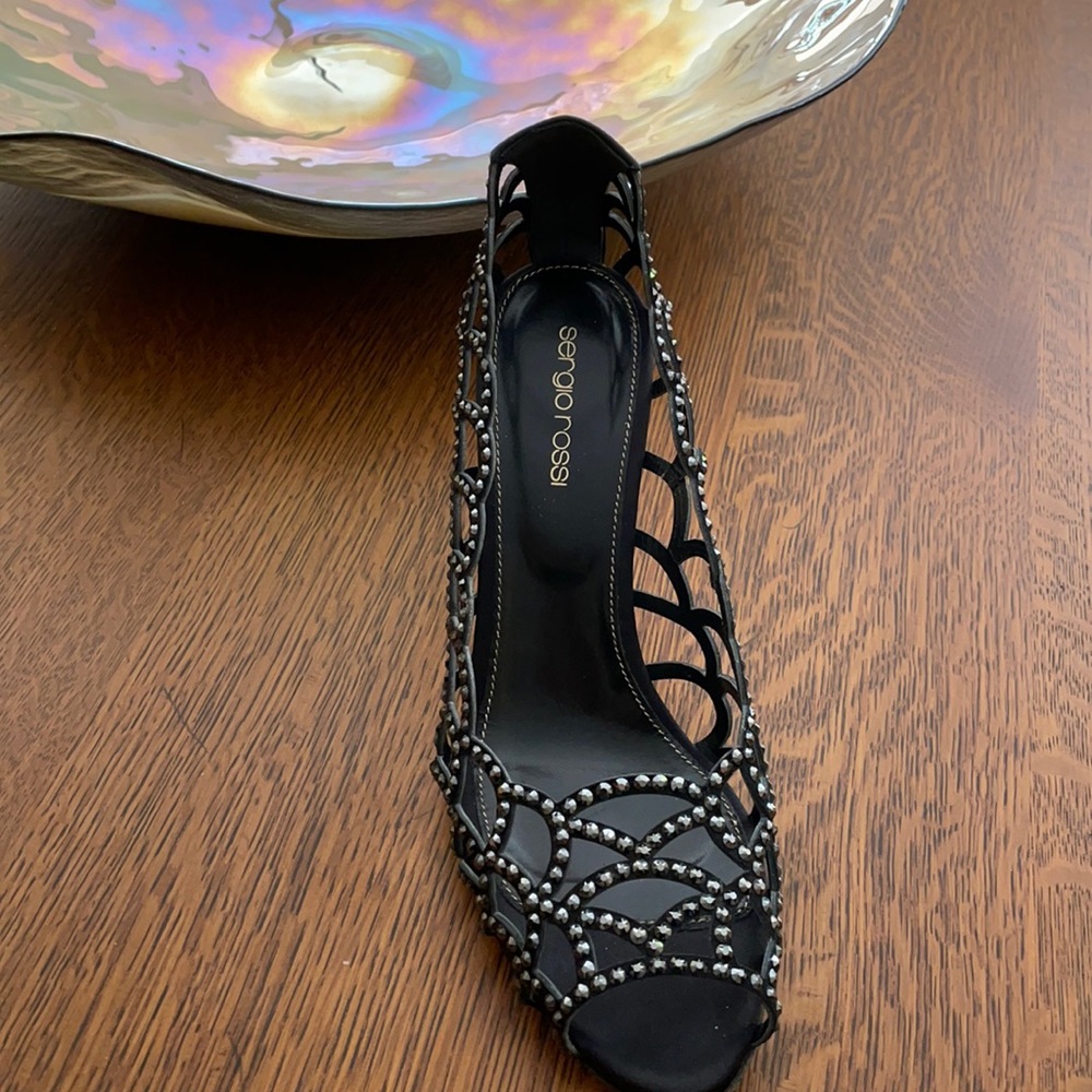 Sergio Rossi Size 38 scrape Donna blunt heel